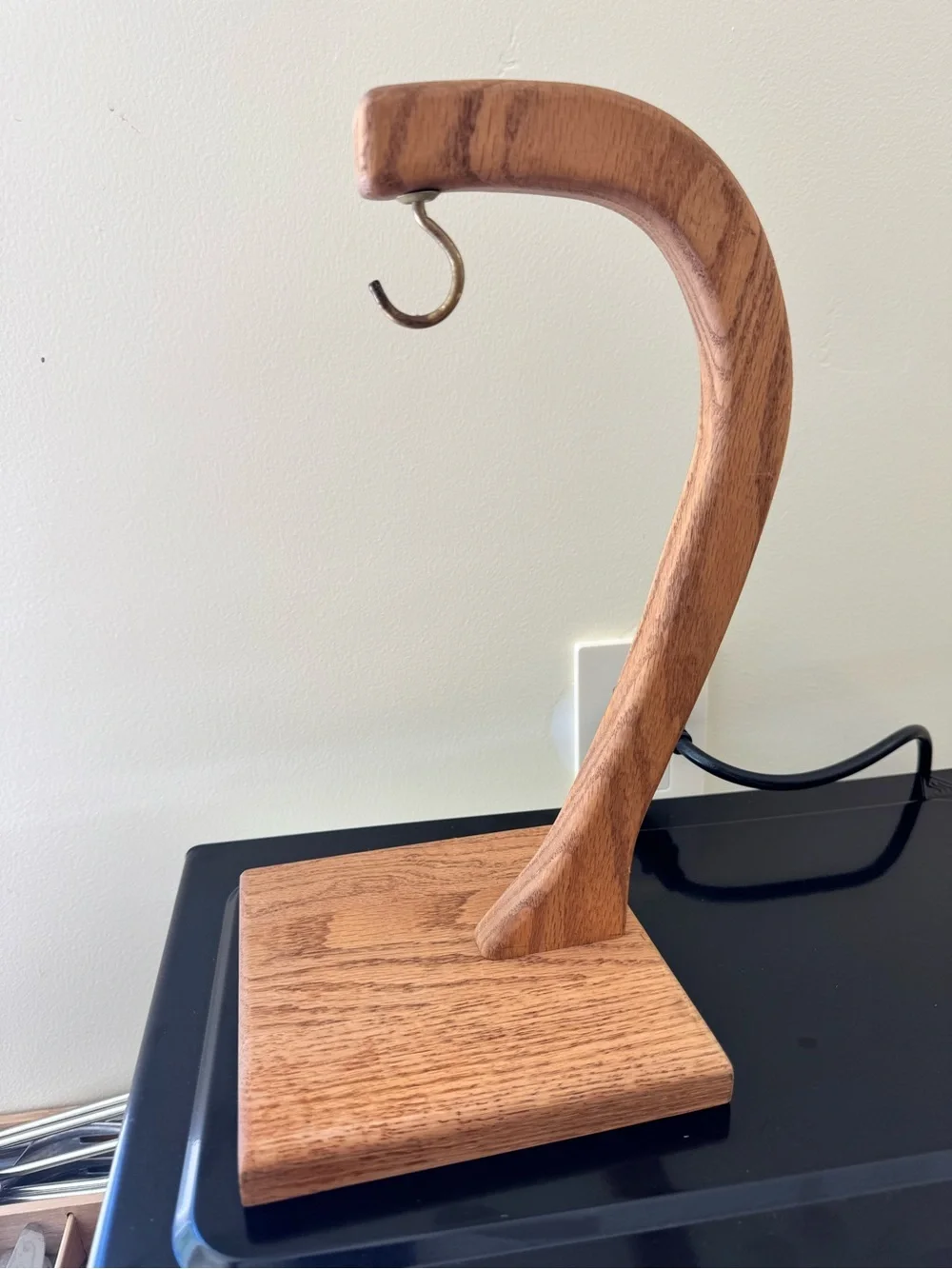 Wooden Jewelry/Headphone Stand in Warm Oak